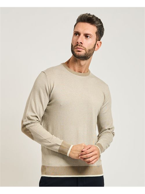  YES ZEE | M801-HM002298
